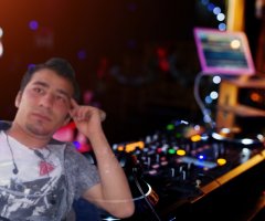 DJ BEYAZIT